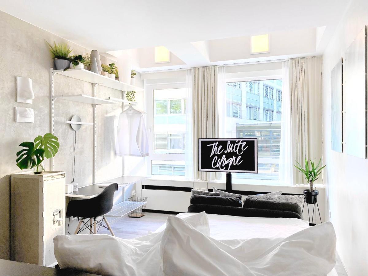 The Suite Koln Bagian luar foto