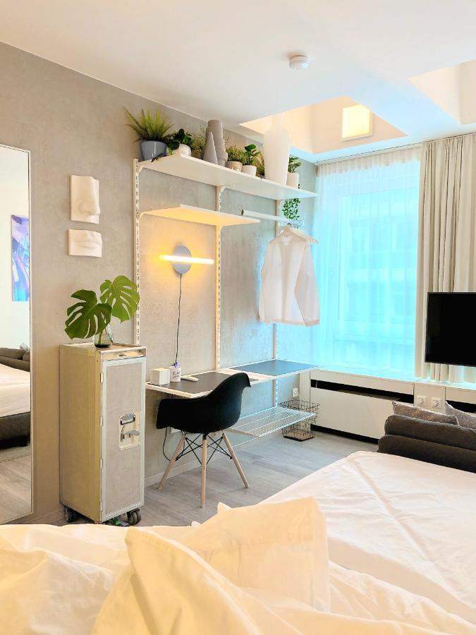 The Suite Koln Bagian luar foto