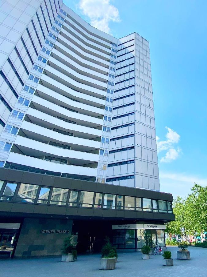 The Suite Koln Bagian luar foto