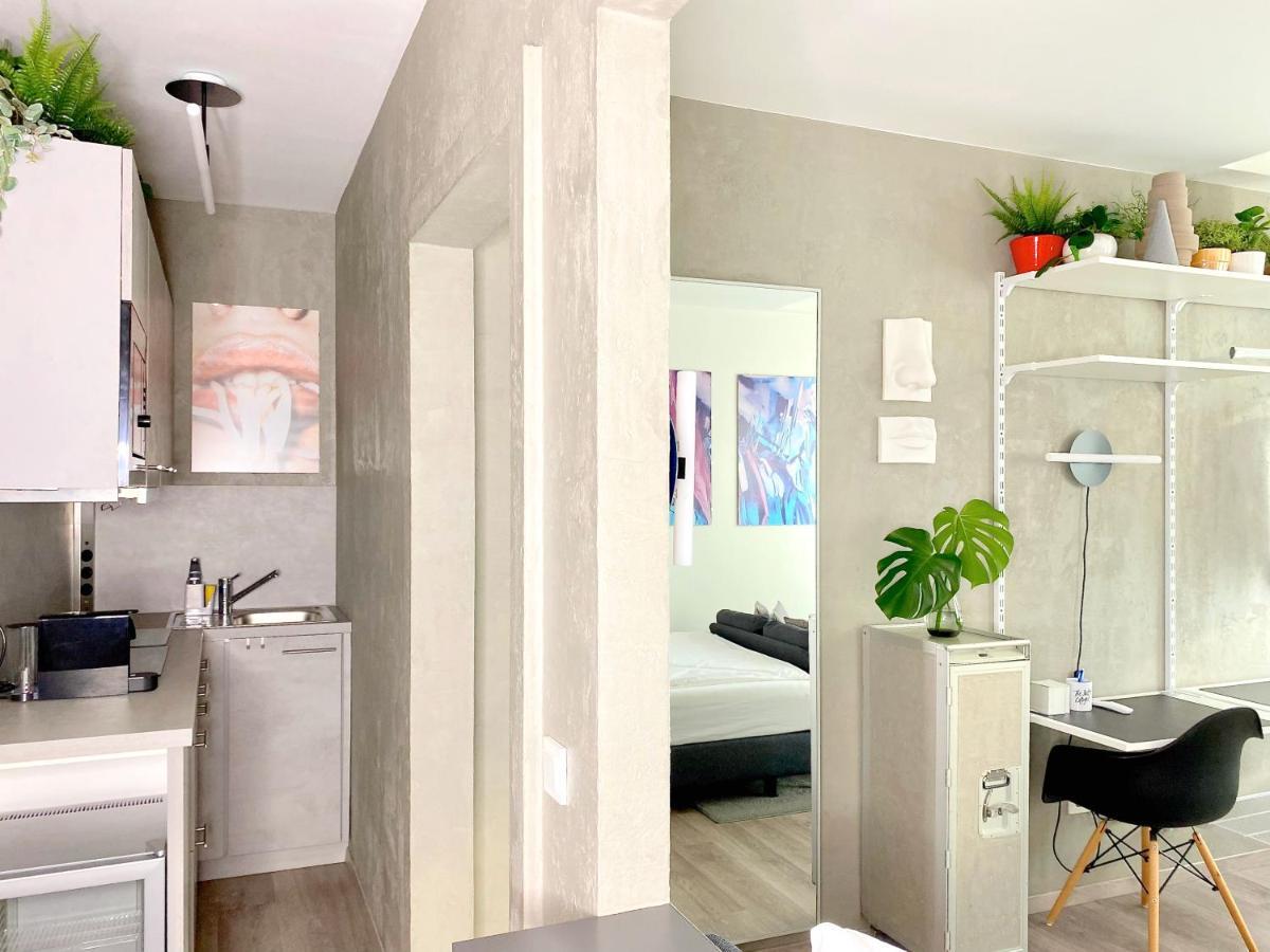 The Suite Koln Bagian luar foto